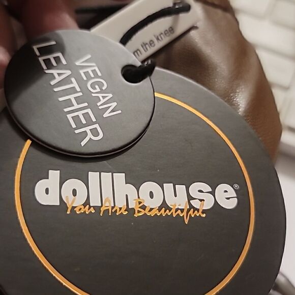 NWT Women's Contouring vegan Leather Flare with Side Slit and Exposed Size 22W - Picture 7 of 7